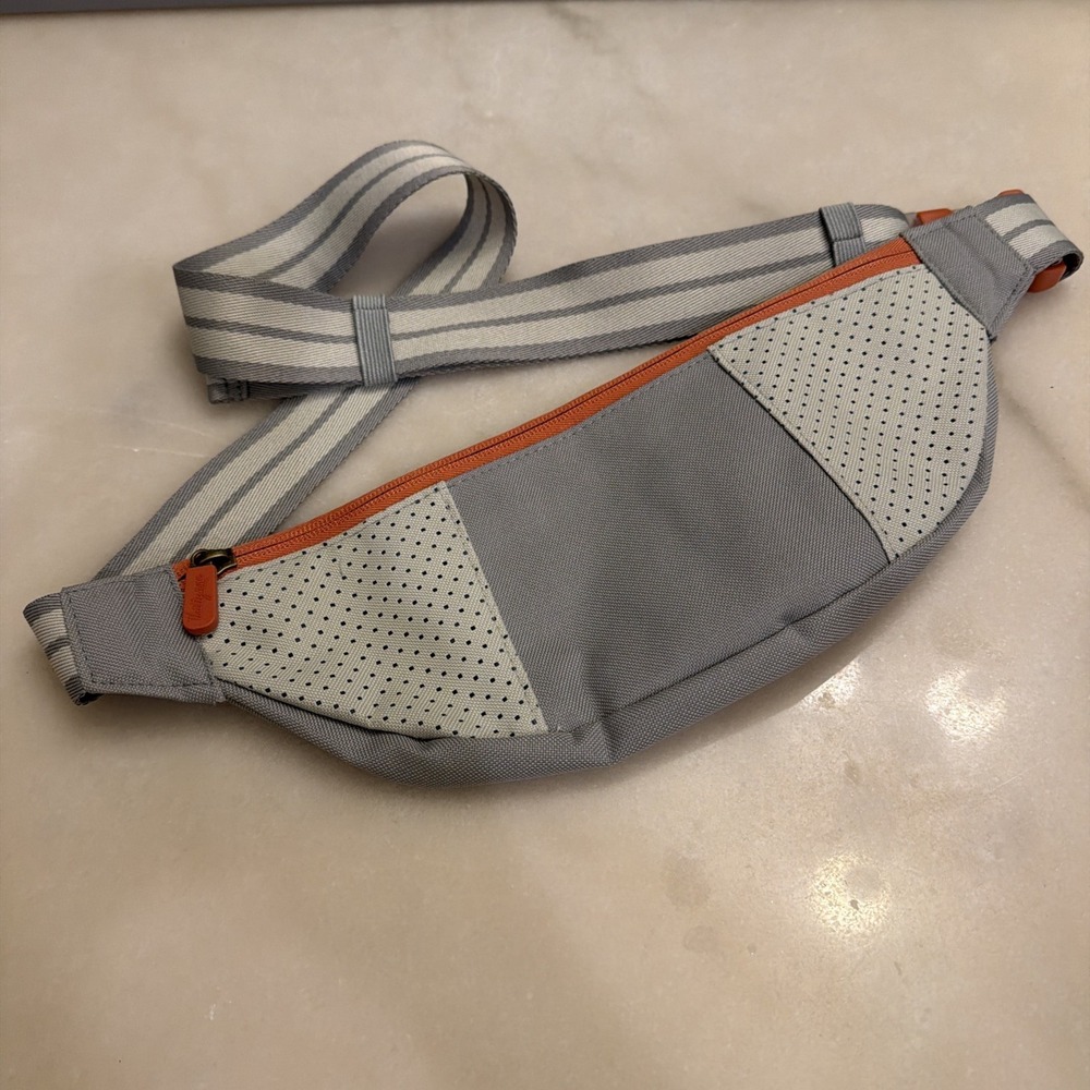 Thirty-One Slim Convertible Belt Bag Fanny Pack Sling Bag Grey Orange NEW